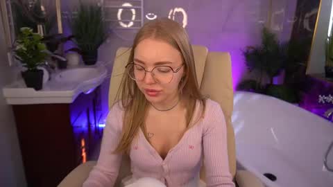  MY NAME IS Emily WELCOME EVERYONE I WILL BE HAPPY TO GIVE YOU WHAT YOU HAVE DREAMED OF FOR SO LONG online show from June 8, 6:03 am