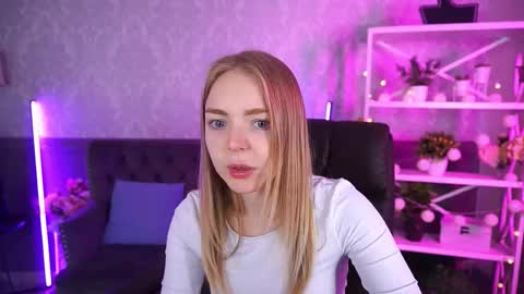  MY NAME IS Emily WELCOME EVERYONE I WILL BE HAPPY TO GIVE YOU WHAT YOU HAVE DREAMED OF FOR SO LONG online show from October 2, 7:18 am