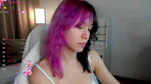 Betty online show from August 7, 1:26 am