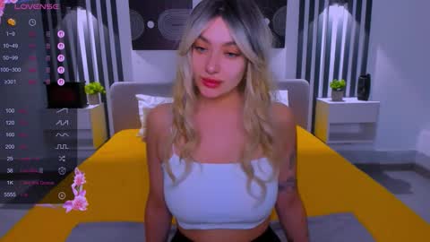 Emily online show from March 13, 1:20 am