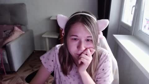 emilyway online show from June 24, 12:23 pm