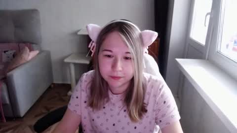 emilyway online show from June 19, 10:54 am