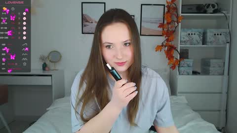 Snapshot of emilyxgrasez chatting on January 29, 5:45 pm Emily online show from January 29, 5:45 pm