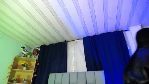 Emily  online show from December 18, 3:13 am