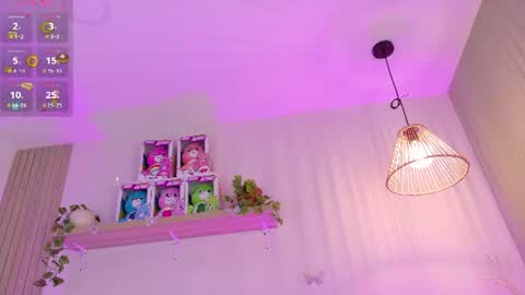 Emily Bank online show from July 10, 8:13 pm