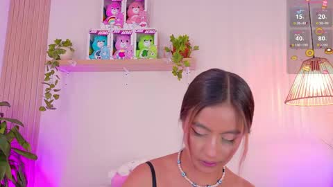 Emily Bank online show from April 29, 8:13 pm