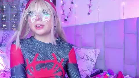 Emily Gomez online show from March 10, 3:52 pm