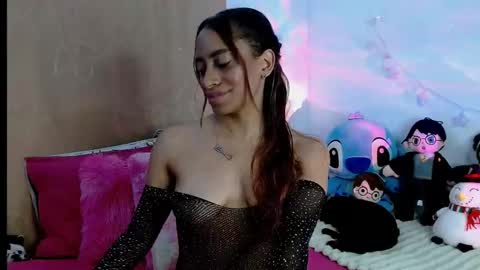 Snapshot of emilyzans07 chatting on March 6, 2:09 am emilyzans07 online show from March 6, 2:09 am