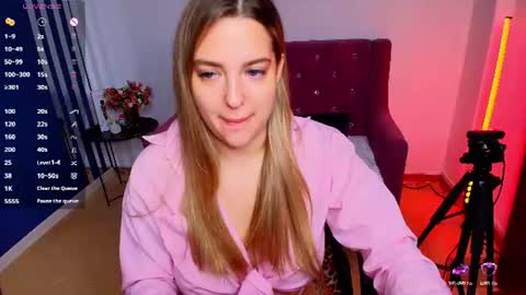 emma__rosss online show from July 19, 2:03 am