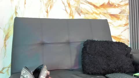 emma_angel_04 online show from May 21, 2:12 pm