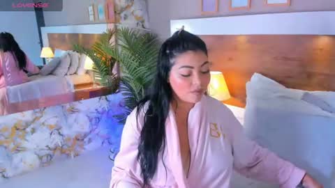 Emma  online show from July 12, 8:06 am