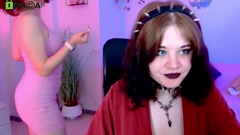 your Emma online show from July 27, 8:44 am