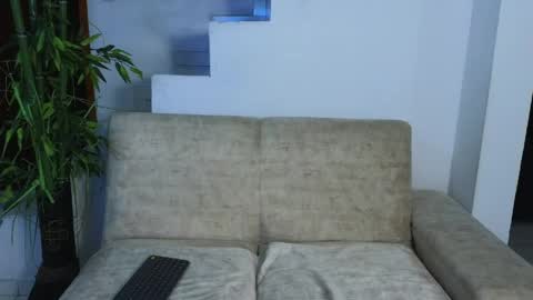 Emma Blue  modelo independiente online show from April 29, 3:00 am