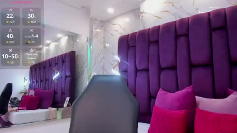 pau online show from March 8, 4:22 pm