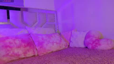  Emma  online show from July 26, 2:53 am
