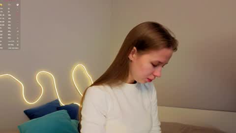 Emma online show from May 2, 2:17 am
