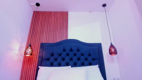 EMMA online show from March 14, 9:19 pm