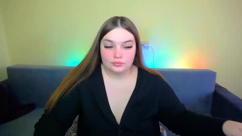 Snapshot of emma_dorn chatting on February 13, 11:06 am Eva online show from February 13, 11:06 am