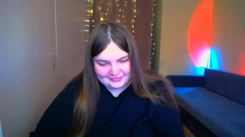 Snapshot of emma_dorn chatting on October 6, 10:33 am Eva online show from October 6, 10:33 am