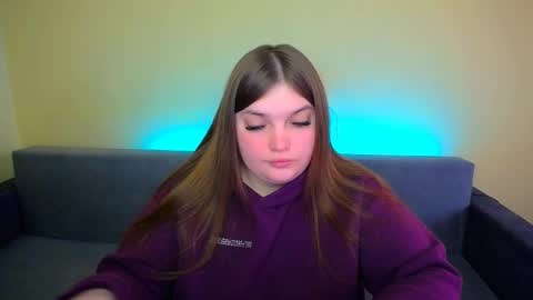 Snapshot of emma_dorn chatting on February 14, 8:52 am Eva online show from February 14, 8:52 am