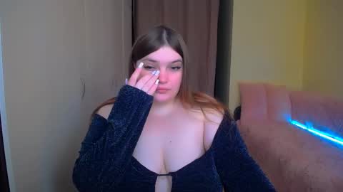Snapshot of emma_dorn chatting on February 25, 11:10 am Eva online show from February 25, 11:10 am