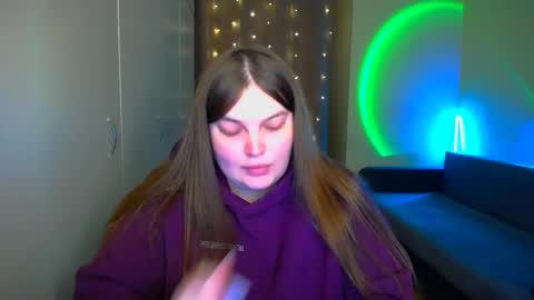 Snapshot of emma_dorn chatting on October 14, 6:00 pm Eva online show from October 14, 6:00 pm