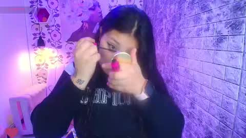 emma online show from November 20, 3:38 am