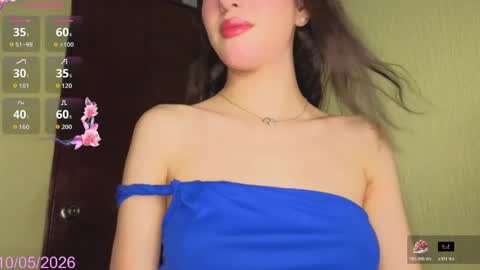 Emma 3 online show from May 11, 3:35 am