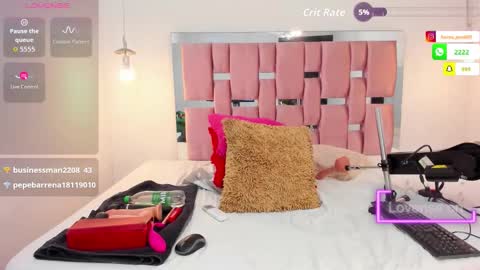 emma_jewl online show from November 12, 11:40 pm