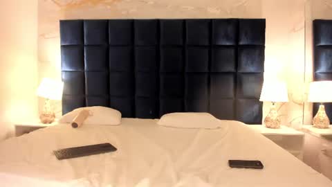 emma_jhoons online show from June 19, 3:56 am