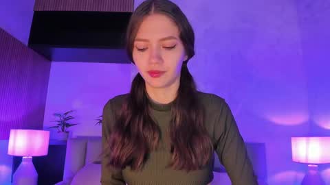 emma_jhoons online show from November 16, 12:18 pm
