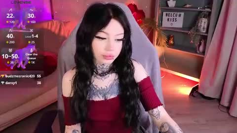 emma_kirks online show from July 16, 12:52 pm