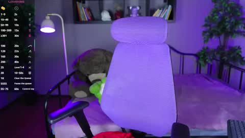 Emma online show from March 1, 12:15 am