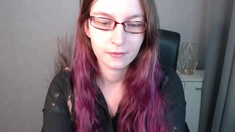 emma online show from January 31, 10:10 am