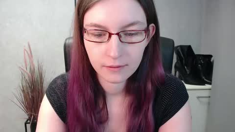 emma online show from February 18, 10:05 am