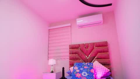 emma online show from November 5, 12:07 pm