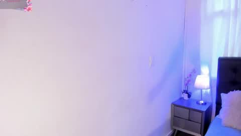 Im Emma online show from April 23, 7:15 pm