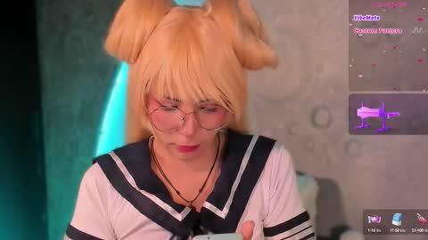 Snapshot of emma_nakamura chatting on October 21, 10:20 am online show from October 21, 10:20 am