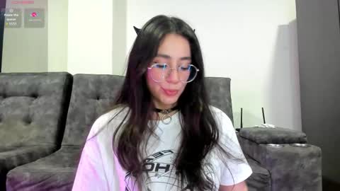 Emma online show from November 4, 2:46 am