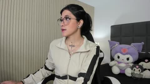 E M M A A online show from January 29, 12:13 pm