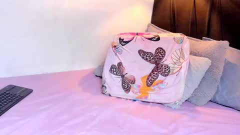 Emma Brant online show from March 18, 1:00 am