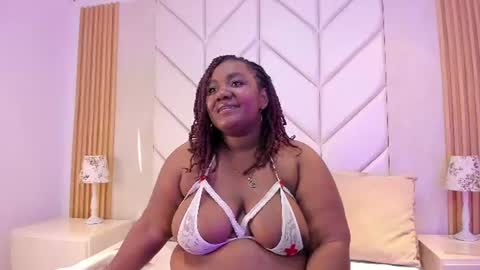 EmmaBrantt  online show from July 28, 4:32 am