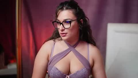  Emma  online show from July 24, 8:39 pm