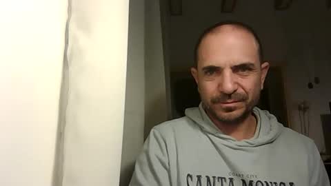 Ariel online show from February 6, 10:23 pm