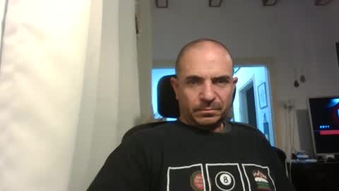 Ariel online show from December 14, 9:10 pm