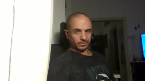 Ariel online show from November 30, 10:06 pm