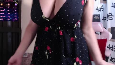 Andrea online show from May 15, 6:59 pm
