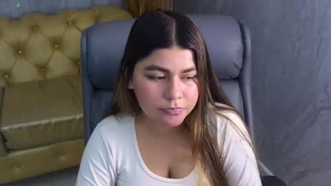 Emma online show from March 5, 4:46 pm