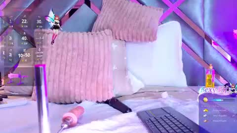 emmalove01 online show from August 9, 3:23 am