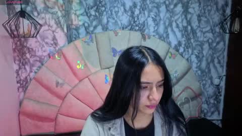    online show from May 3, 11:16 am